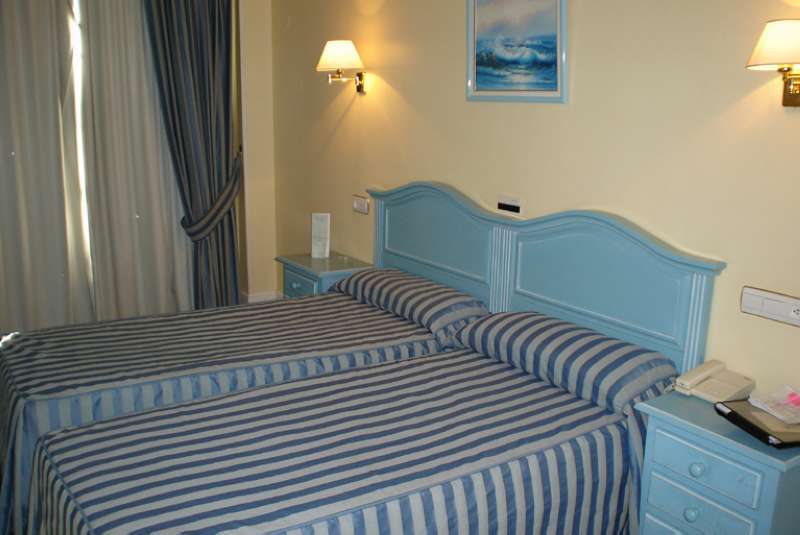 Hotel Villa De Laredo Fuengirola Luaran gambar